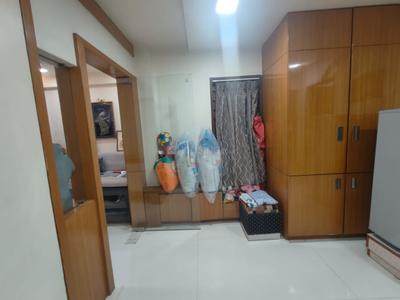 Bedroom Image of 3300 Sq.ft 5 BHK Apartment / Flat for sale in Bodakdev Ahmedabad for Rs. 22000000
