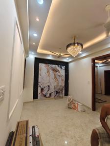 Hall Image of 1050 Sq.ft 2 BHK Apartment / Flat for sale in Sector 105 Noida for Rs. 4700000