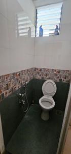 Bathroom Image of 512 Sq.ft 1 BHK Apartment / Flat for rent in Vakratund Palms, Sevasi Vadodara for Rs. 10000