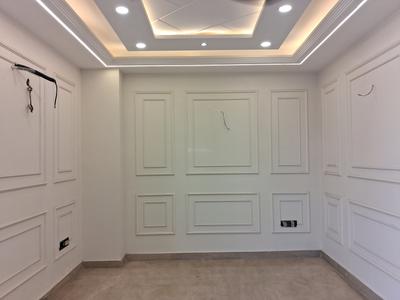 Living Room Image of 1800 Sq.ft 3 BHK Builder Floor for sale in Paschim Vihar New Delhi for Rs. 37500000