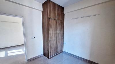 Bedroom Image of 700 Sq.ft 2 BHK Apartment / Flat for rent in Shree Vardhman Mantra, Sector 67 Gurgaon for Rs. 20000