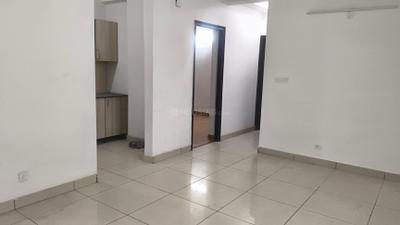 Living Room Image of 900 Sq.ft 2 BHK Apartment / Flat for rent in Supertech The Romano, Sector 118 Noida for Rs. 22999