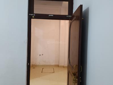 Bathroom Image of 600 Sq.ft 2 BHK Builder Floor for rent in Kalyanpur Kanpur for Rs. 22000