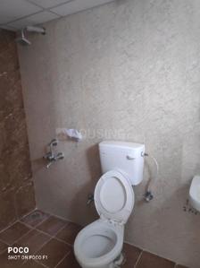 Bathroom Image of 1809 Sq.ft 4 BHK Apartment / Flat for rent in Avadi Chennai for Rs. 30000