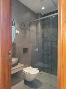 Bedroom Three Image of 2100 Sq.ft 4 BHK Builder Floor for sale in Indirapuram Ghaziabad for Rs. 23500000