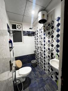 Bathroom Image of 1300 Sq.ft 3 BHK Apartment / Flat for rent in Jagatpura Jaipur for Rs. 22000