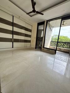 Bedroom Image of 750 Sq.ft 2 BHK Builder Floor for rent in Khirki Extension New Delhi for Rs. 21000