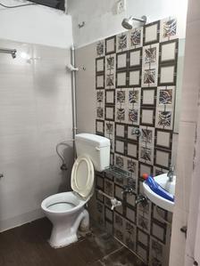 Image of 990 Sq.ft 2 BHK Apartment / Flat for rent in Tathya Somya, Sarkhej, Ahmedabad for Rs. 18000