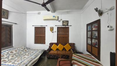 Bedroom Image of 820 Sq.ft 2.5 BHK Builder Floor for sale in Behala Chowrasta Kolkata for Rs. 4500000