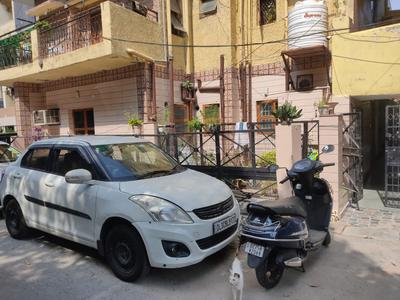 Image of 1900 Sq.ft 4 BHK Apartment / Flat for sale in DDA Flats Mayur Vihar, Mayur Vihar Phase 1, New Delhi for Rs. 22000000