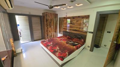 Bedroom Image of 2115 Sq.ft 3 BHK Apartment / Flat for sale in Paldi Ahmedabad for Rs. 16000000