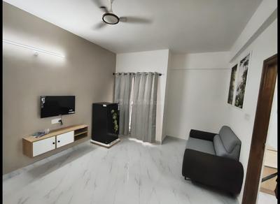 Hall Image of 550 Sq.ft 1 BHK Apartment / Flat for rent in Kadubeesanahalli Bengaluru for Rs. 25500