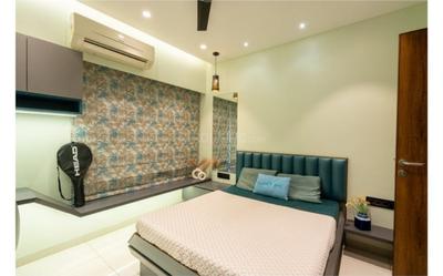 Bedroom Image of 2800 Sq.ft 3 BHK Apartment / Flat for sale in Chandkheda Ahmedabad for Rs. 12500000