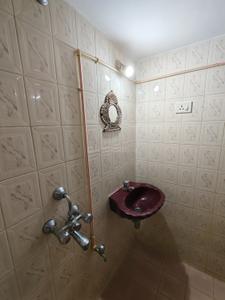 Bathroom Image of 1076 Sq.ft 3 BHK Apartment / Flat for rent in Panjim Goa for Rs. 40000