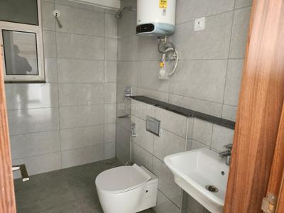 Bathroom Image of 850 Sq.ft 2 BHK Apartment / Flat for sale in Godrej The Suites, Jaypee Greens Greater Noida for Rs. 12000000