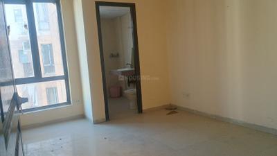 Bedroom Image of 1418 Sq.ft 2.5 BHK Apartment / Flat for rent in Logix Blossom County, Sector 137 Noida for Rs. 32000
