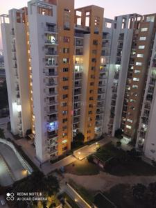Image of 1900 Sq.ft 3 BHK Apartment / Flat for sale in BPTP Park Grandeura, Sector 82, Faridabad for Rs. 28500000