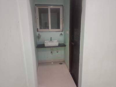 Bathroom Image of 1200 Sq.ft 2 BHK Builder Floor for rent in Treasure Fantasy, Rau Indore for Rs. 13500