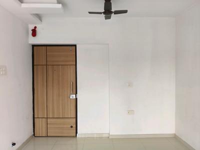Living Room Image of 630 Sq.ft 1 BHK Apartment / Flat for sale in Dynamic Crest Phase I Rimo Everest, Khidkali Thane for Rs. 4100000