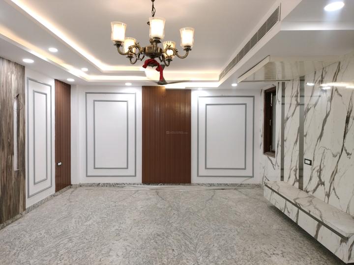 Surya Lavish Floor Main Image 1