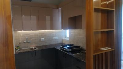 Kitchen Image of 805 Sq.ft 2 BHK Apartment / Flat for rent in Amrapali Dream Valley 2, Noida Extension Greater Noida for Rs. 18000