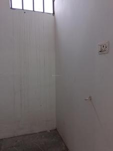 Bedroom Two Image of 975 Sq.ft 2 BHK Apartment / Flat for sale in Sector 73 Noida for Rs. 3600000