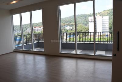 Bedroom Image of 2100 Sq.ft 4 BHK Apartment / Flat for sale in Sheth Montana, Mulund West Mumbai for Rs. 45900000
