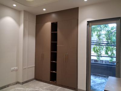 Bedroom Image of 1800 Sq.ft 3 BHK Builder Floor for sale in Paschim Vihar New Delhi for Rs. 36000000