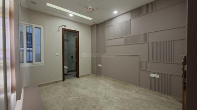 Bedroom Image of 1000 Sq.ft 3 BHK Builder Floor for sale in Vikaspuri New Delhi for Rs. 15000000