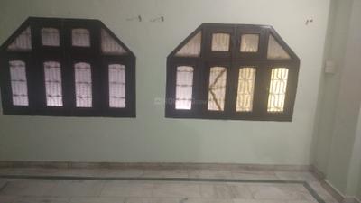 Living Room Image of 500 Sq.ft 2 BHK Builder Floor for rent in Asharfabad Lucknow for Rs. 8000