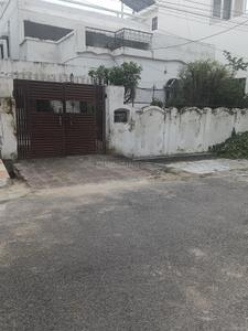 Image of 4050 Sq.ft 5 BHK Independent House for sale in Aliganj, Lucknow for Rs. 45000000