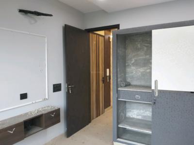 Bedroom Image of 720 Sq.ft 2 BHK Builder Floor for sale in Mukherjee Nagar New Delhi for Rs. 11000000