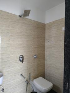 Common Bathroom Image of 450 Sq.ft 1 BHK Apartment / Flat for rent in Raunak Heights, Kasarvadavali Thane for Rs. 16250