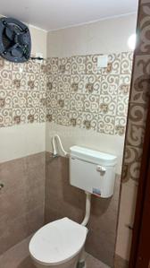 Bathroom Image of 850 Sq.ft 2 BHK Builder Floor for rent in Sanath Nagar Hyderabad for Rs. 27000