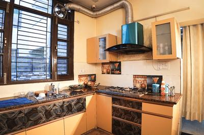 Kitchen Image of 5500 Sq.ft 5 BHK Villa for rent in Ansal Palm Ville, Sushant Golf City Lucknow for Rs. 95000