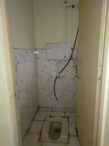 Common Bathroom Image of 600 Sq.ft 2 BHK Apartment / Flat for rent in Sai Park, Manjari Budruk Pune for Rs. 13000