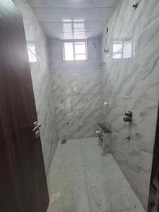Bathroom Image of 1560 Sq.ft 3.5 BHK Apartment / Flat for sale in Trimurti Nagar Nagpur for Rs. 10000000