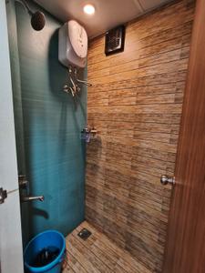 Bathroom Image of 650 Sq.ft 2 BHK Apartment / Flat for sale in Lodha Crown, Thane West Thane for Rs. 9700000
