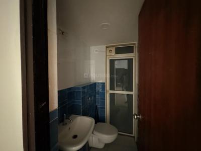 Bathroom Image of 500 Sq.ft 1 BHK Apartment / Flat for rent in Lodha Amara New Launch Tower, Thane West Thane for Rs. 25000