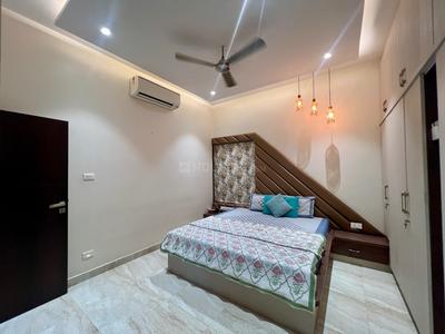 Bedroom Image of 3400 Sq.ft 4 BHK Villa for sale in Kismatpur Hyderabad for Rs. 80000000