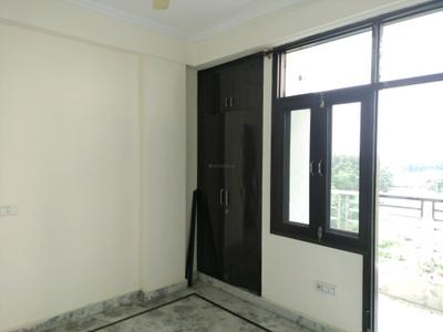Bedroom Image of 800 Sq.ft 2 BHK Builder Floor for rent in Sector 19 Dwarka New Delhi for Rs. 22000