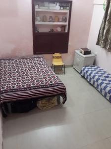 Bedroom Image of 900 Sq.ft 3 BHK Builder Floor for sale in Husainganj Lucknow for Rs. 5500000