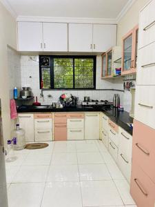 Kitchen Image of 1700 Sq.ft 3 BHK Apartment / Flat for rent in Kumar Karishma, Kothrud Pune for Rs. 60000