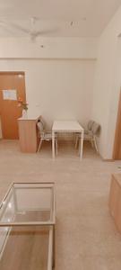 Hall Image of 770 Sq.ft 2 BHK Apartment / Flat for rent in Piramal Aranya, Byculla Mumbai for Rs. 165000