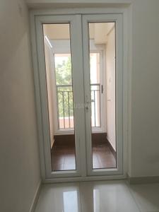 Bedroom Image of 878 Sq.ft 2 BHK Apartment / Flat for rent in Sowparnika Natura, Amalanagar Thrissur for Rs. 26000