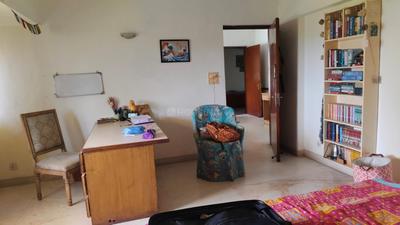 Hall Image of 2000 Sq.ft 3.5 BHK Apartment / Flat for rent in Azad Apartments, Kalu Sarai New Delhi for Rs. 130000