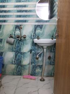Common Bathroom Image of 920 Sq.ft 2 BHK Apartment / Flat for sale in Raj Bagh Ghaziabad for Rs. 5100000