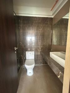 Bathroom Image of 1887 Sq.ft 3 BHK Apartment / Flat for sale in Kalpataru Magnus, Bandra East Mumbai for Rs. 70000000
