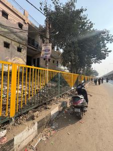 Image of 2250 Sq.ft 3 BHK Builder Floor for rent in Mithapur, New Delhi for Rs. 35000
