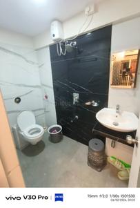 Image of 642 Sq.ft 2 BHK Apartment / Flat for sale in Pearl Regency, Andheri West, Mumbai for Rs. 16000000